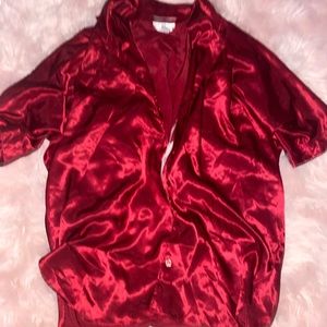 100% polyester shirt